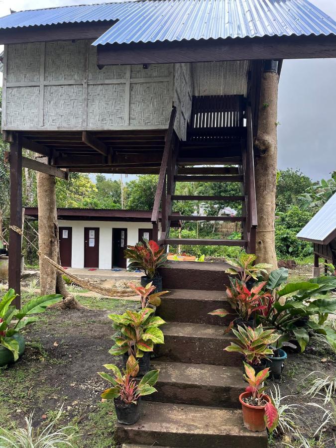 Roca'S Homestay Backpackers Chalet Batuan Buitenkant foto
