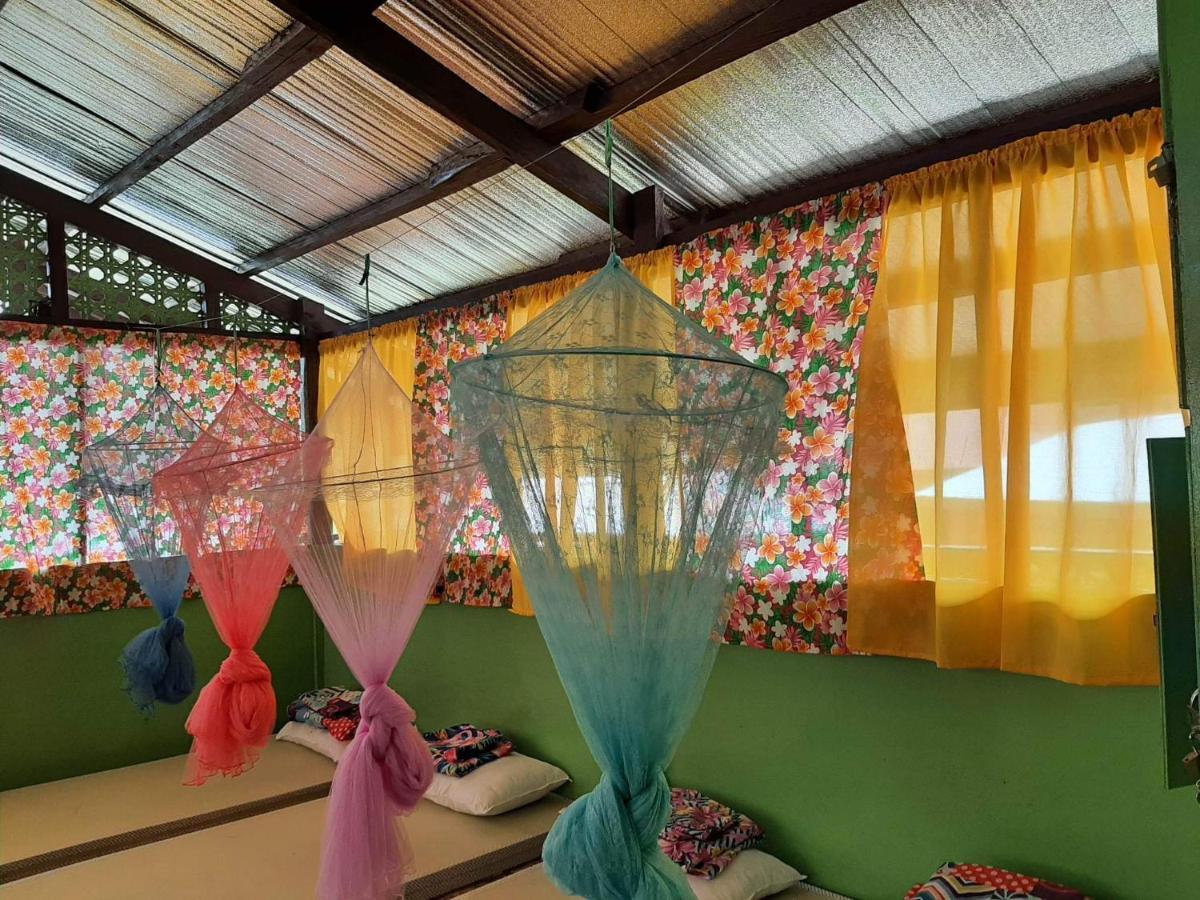 Roca'S Homestay Backpackers Chalet Batuan Buitenkant foto