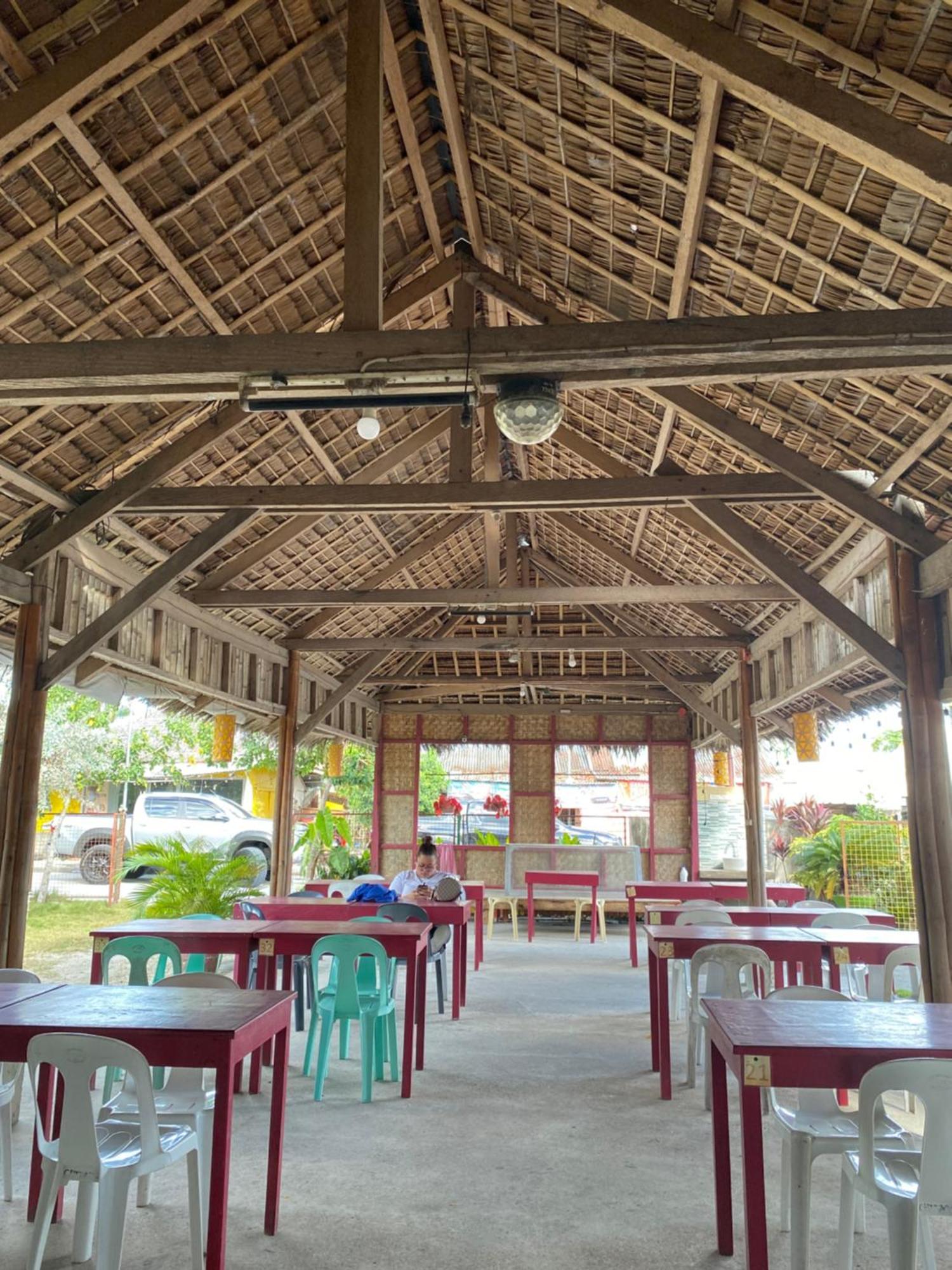 Roca'S Homestay Backpackers Chalet Batuan Buitenkant foto